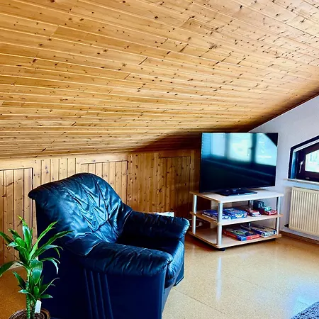 Charmante Ziegler Mit Garten Appartement