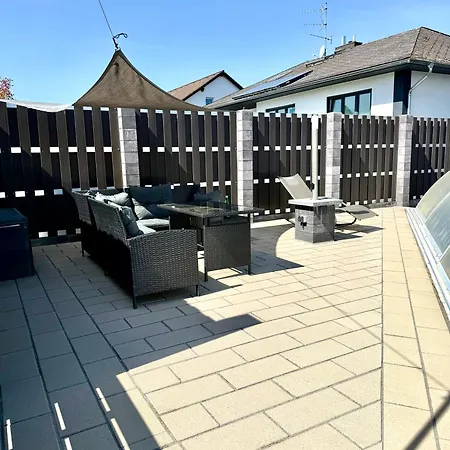 Charmante Ziegler Mit Pool Appartement *